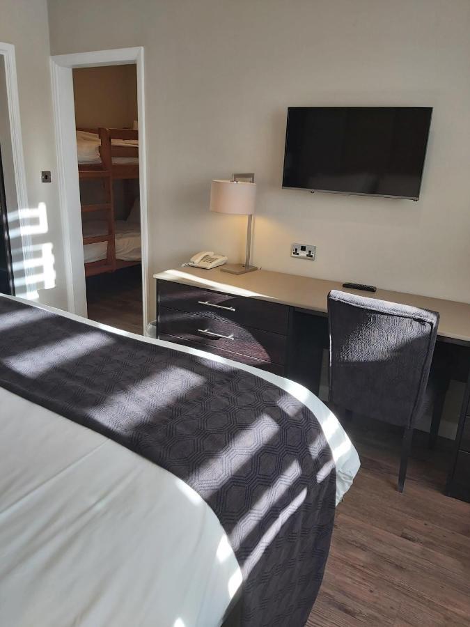 Crown Lodge Hotel Wisbech Oda fotoğraf